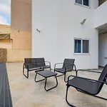 Appartement Relaxed 1br With Backyard & Balconies,tarxien