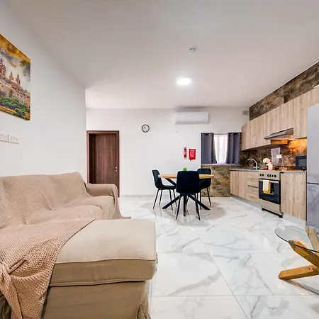 Appartement Relaxed 1br With Backyard & Balconies,tarxien