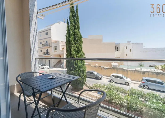 Lejlighed Relaxed 2br With Backyard & Balconies,tarxien Żabbar