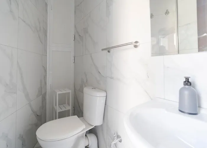 Relaxed 2br With Backyard & Balconies,tarxien Lejlighed