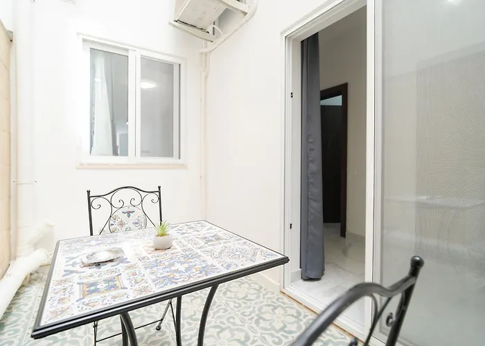 Lejlighed Relaxed 2br With Backyard & Balconies,tarxien